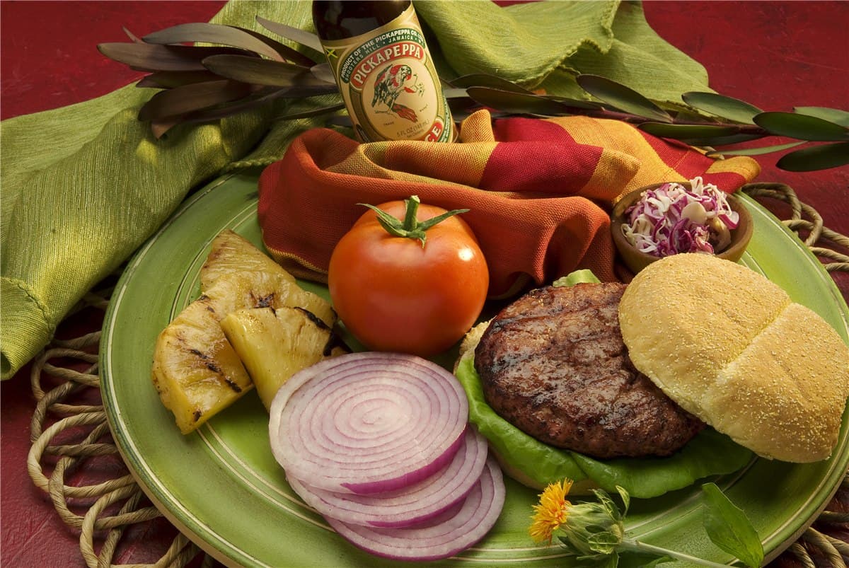 THE ULTIMATE PICKAPEPPA HAMBURGER
