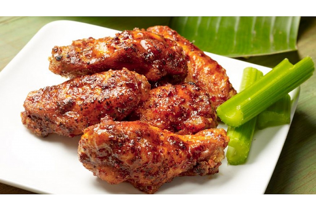 BAKED PICKAPEPPA BUFFALO-STYLE WINGS